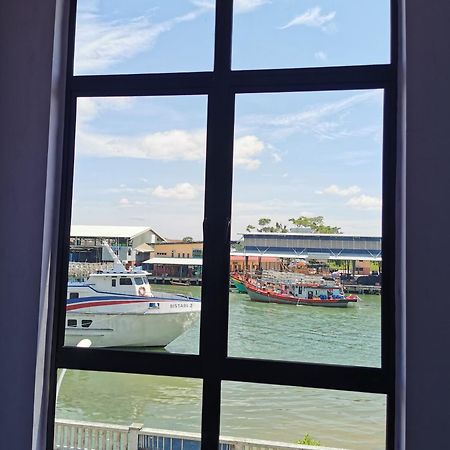 Mersingfirstfloor丰盛港二楼民宿 Dış mekan fotoğraf