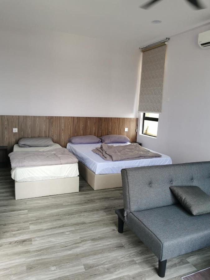 Mersingfirstfloor丰盛港二楼民宿 Dış mekan fotoğraf
